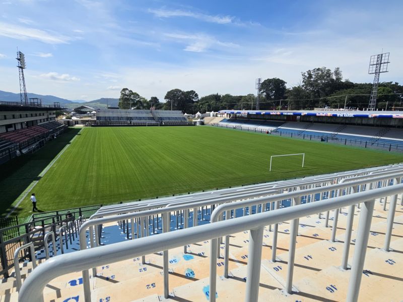 Bragantino recebe o líder São Paulo amanhã em duelo paulista pela 6ª rodada do Brasileirão 2026